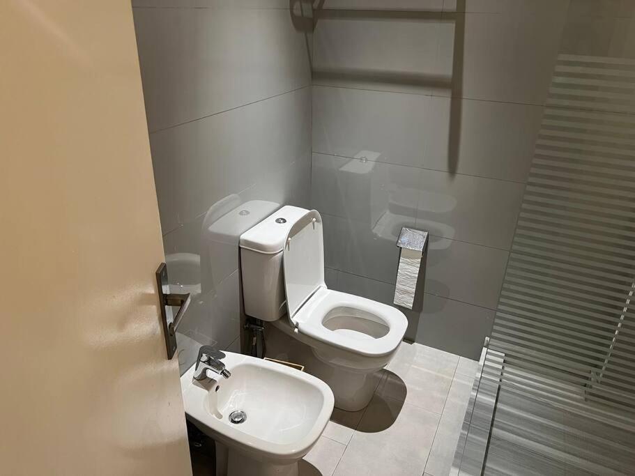 Superbe Appartement Proche De Toutes Les Commodite Rabat Exteriör bild