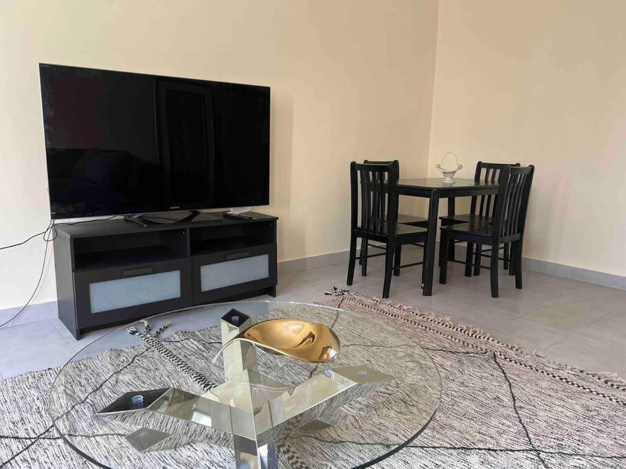 Superbe Appartement Proche De Toutes Les Commodite Rabat Exteriör bild